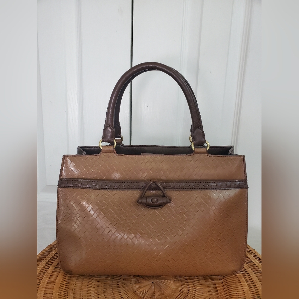 Relic Womens Woven Minimalist Normcore Handbag With Double Handles